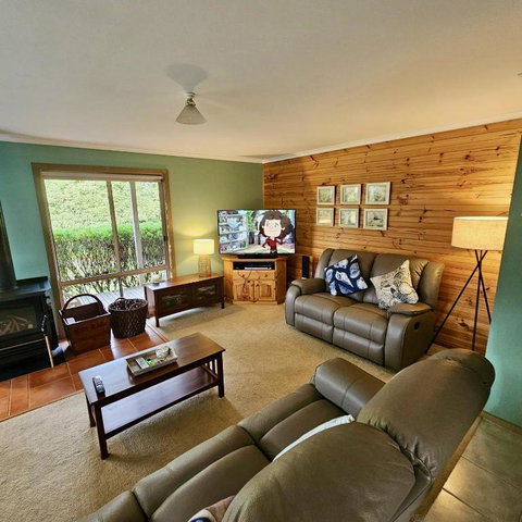 Prom Coast - Beach Abode - Sandy Point - Food Delivery Shop 0