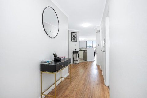 Pyrmont 2 Bed Apartment - Prime Location W Parking - Food Delivery Shop 1