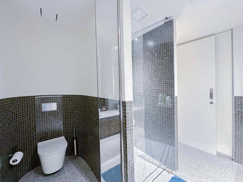 Pyrmont Guest House Air-Con - Food Delivery Shop 1