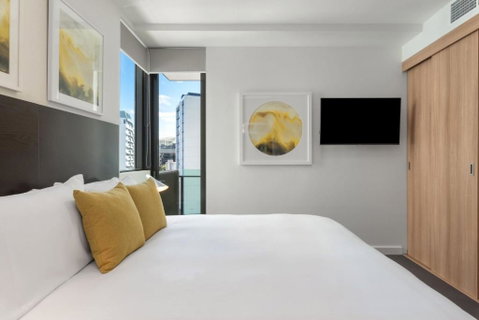 Quattro Apartments - Food Delivery Shop 1