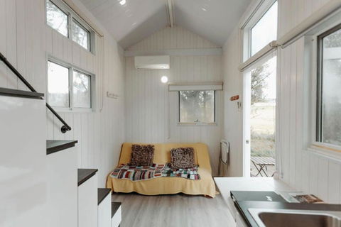Raintree Farmstay By Tiny Away - Food Delivery Shop 2