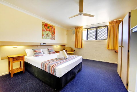 Raintree Motel - Food Delivery Shop 2
