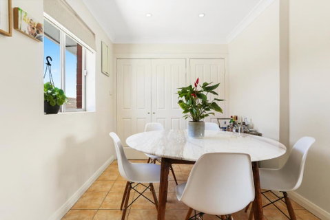 Randwick L 3 Bedroom Apartment + Parking - Food Delivery Shop 2