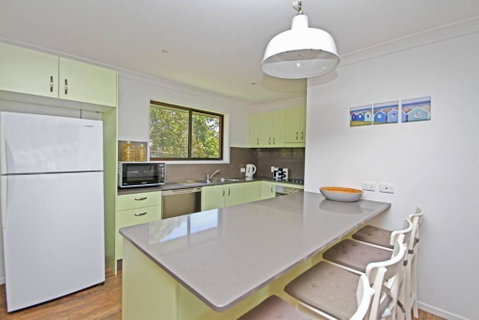 Red Door Beach House - Food Delivery Shop 1