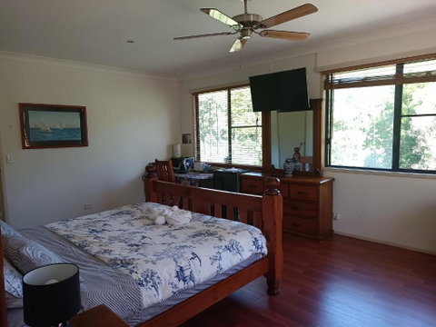 Quand0ng Valley Inn - The Hidden Waterfall Family Retreat - Food Delivery Shop 2
