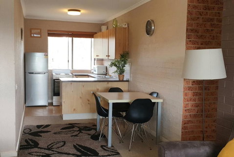 Aspen Court 12 - Food Delivery Shop 1