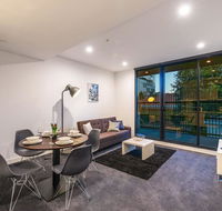 Astrina Box Hill 1 Bed Apartment - Food Delivery Shop