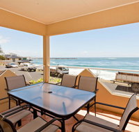 Avalon 2- uninterrupted views- almost on the beach - Food Delivery Shop