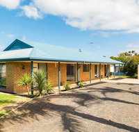 Back Beach Retreat - Food Delivery Shop