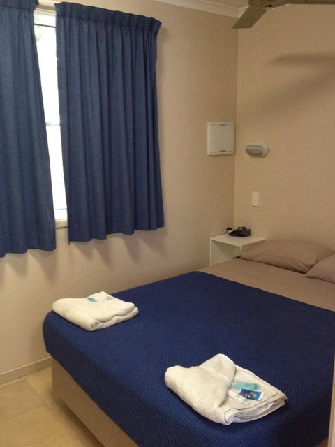 Banana Coast Caravan Park - Food Delivery Shop 3