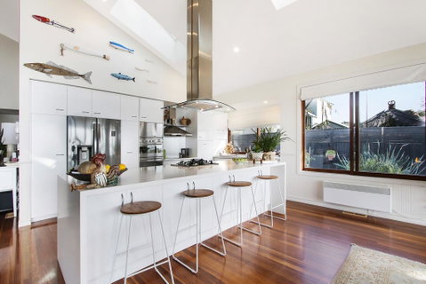 Bancroft Bay Frontage - Food Delivery Shop 2