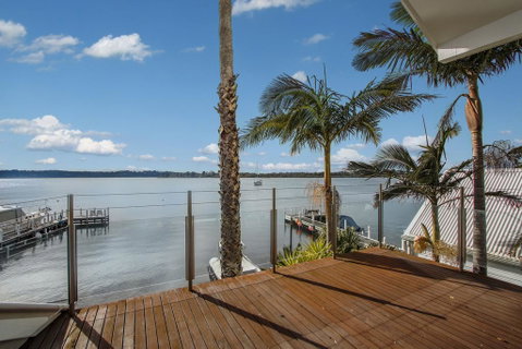 Bancroft Bay Frontage - Food Delivery Shop 1