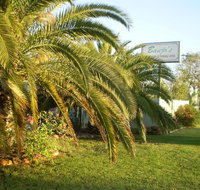 Banjos Overnight And Holiday Units - Food Delivery Shop