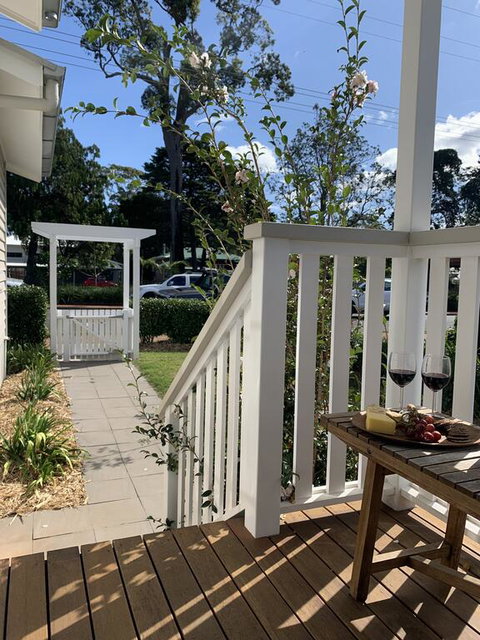Bank House Tamborine Mountain - Food Delivery Shop 2
