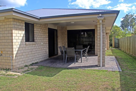 Banksia And Acacia Apartments - Food Delivery Shop 2