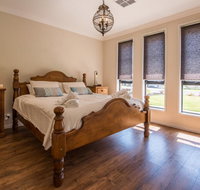 Barossa Family Holiday Home - Food Delivery Shop