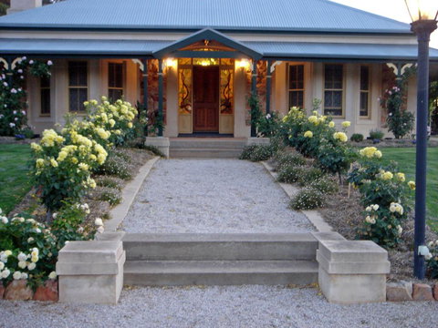 Battunga Bed And Breakfast - Food Delivery Shop 2