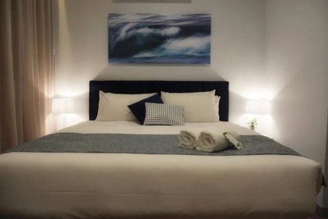 Bay Of Fires Apartments - Food Delivery Shop 1