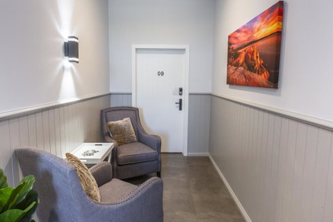 Bay Of Fires Apartments - Food Delivery Shop 2