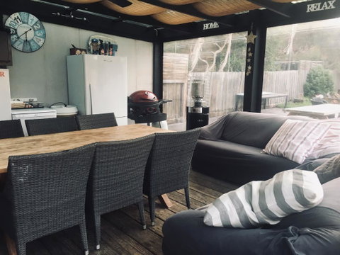 Beach House Getaway 1 - Food Delivery Shop 2