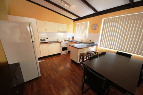 Beach Unit 5 At Hat Head - Food Delivery Shop 1
