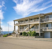Beachcomer Unit 2 - The Entrance NSW - Food Delivery Shop