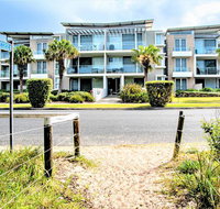 Beaches Holiday Resort - Apartment 2 - Food Delivery Shop