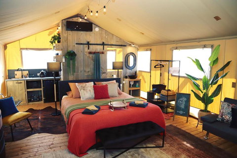 Reedy Creek Retreat - Food Delivery Shop 2