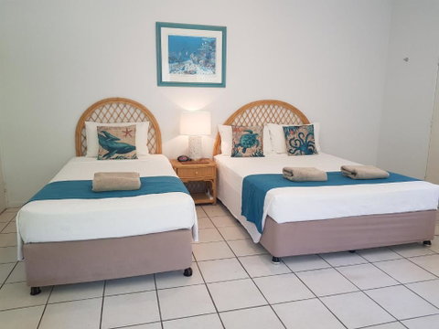 Reef Suite - Food Delivery Shop 2