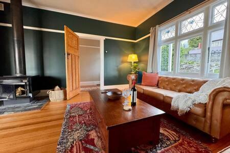 Renovated Cottage Near Cataract Gorge Launceston - Food Delivery Shop 0