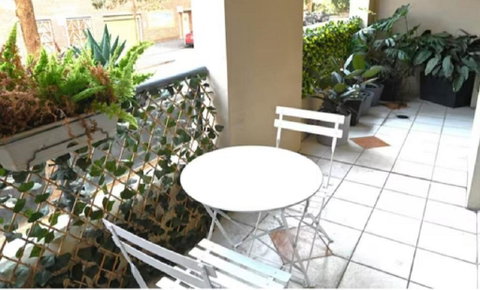 Resort Style 2BR Apt In Pyrmont Next To Darling Harbour - Food Delivery Shop 0