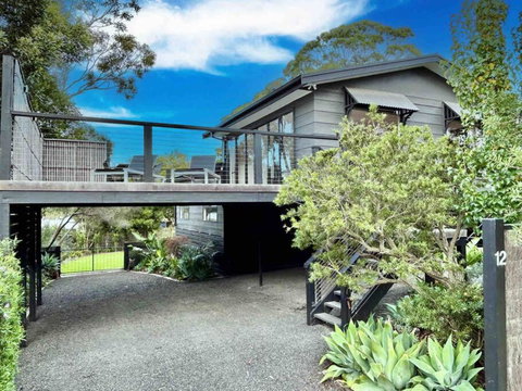 Rhyll Home With A View - Food Delivery Shop 0