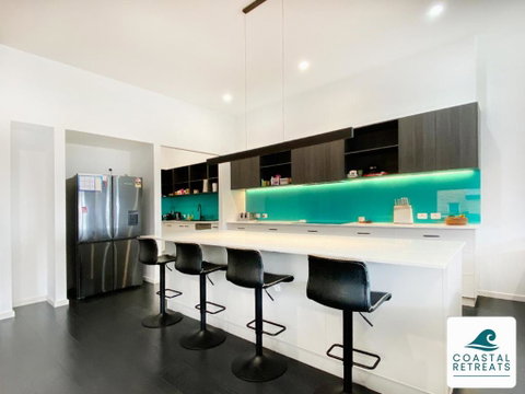 Rhyll Luxury Retreat Phillip Island - Food Delivery Shop 1