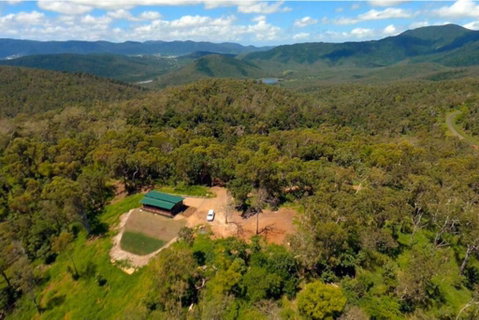 Ridge Cabin - Stunning Views - 5km From Neighbours - Food Delivery Shop 3