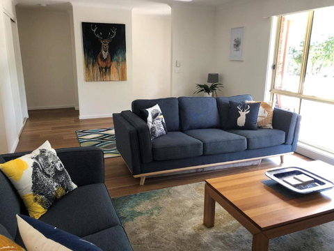 Right In Bright - Food Delivery Shop 0