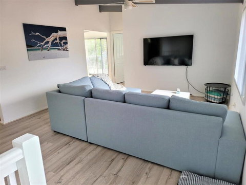 Riptide - Food Delivery Shop 2