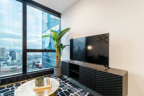 Ritzy Apartment In Iconic Australia 108 With Views - Food Delivery Shop 3