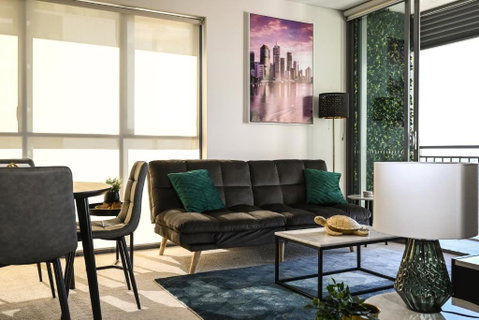 River View Apartment In Brisbane With Parking - Food Delivery Shop 0