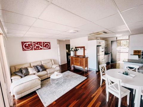 Riverfront Dream On The Hawkesbury - Water View - Food Delivery Shop 2
