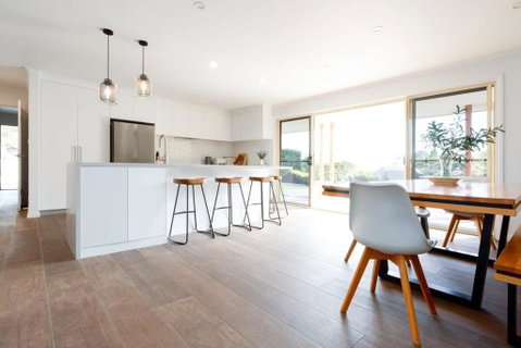 Riverside Farm Stay - Food Delivery Shop 3