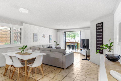 Riverview Two Apartments - Food Delivery Shop 1