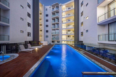 RIVERVIEWS@THECOSMOPOLITAN UNIT20805 - Food Delivery Shop 1