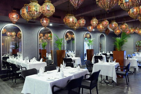 Rydges Armidale - Food Delivery Shop 3