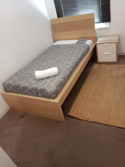 Rob Roy Room 1 - Food Delivery Shop 3