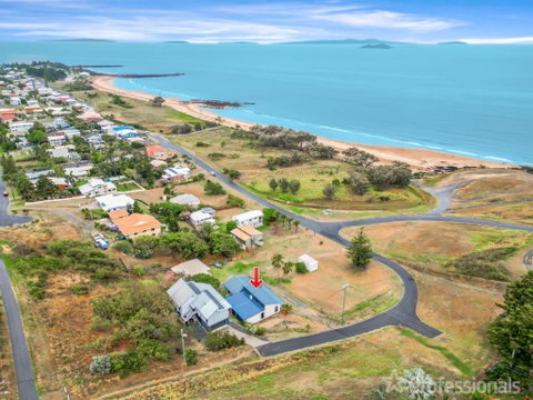 Rocky Retreat At Emu Park - Food Delivery Shop 0