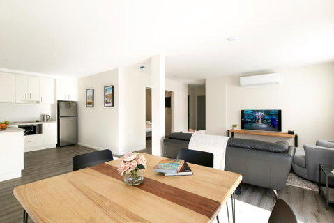 Rocky Valley Luxury Apartments - Food Delivery Shop 0