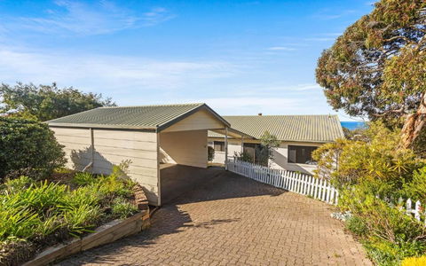 Rosetta House - 6 Clive Ave, Encounter Bay - Food Delivery Shop 1