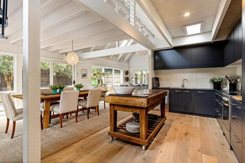 Royadie Retreat Blairgowrie - Food Delivery Shop 0