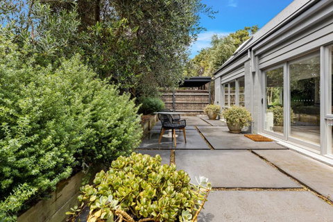 Royadie Retreat Blairgowrie - Food Delivery Shop 3