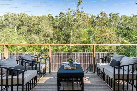 Rubber Soul - Pet Food Australia 3